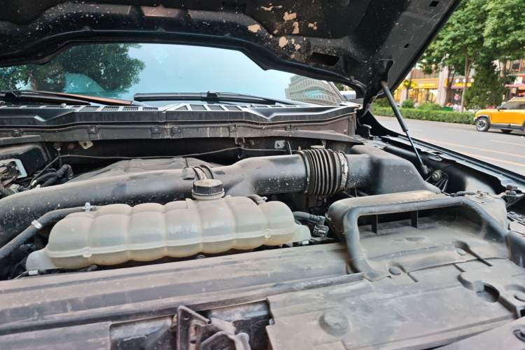 Used Ford F-150  Engine Bay Left