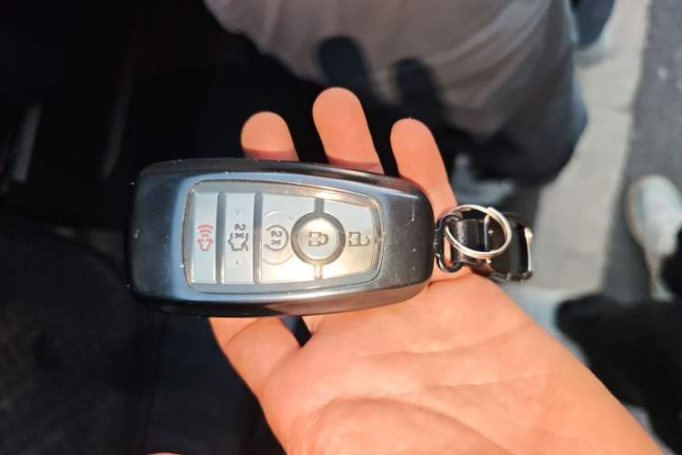 Used Ford F-150  Vehicle Key