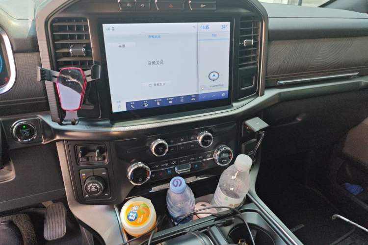 Used Ford F-150  Audio And AC Panel