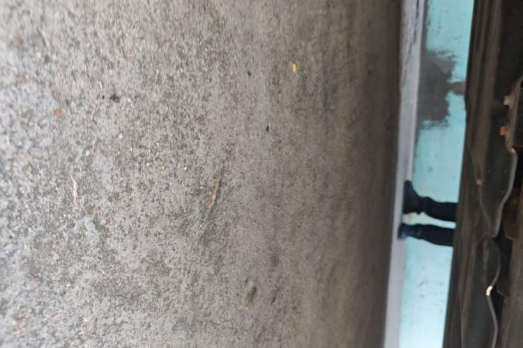 Used Ford F-150  Chassis Front Left