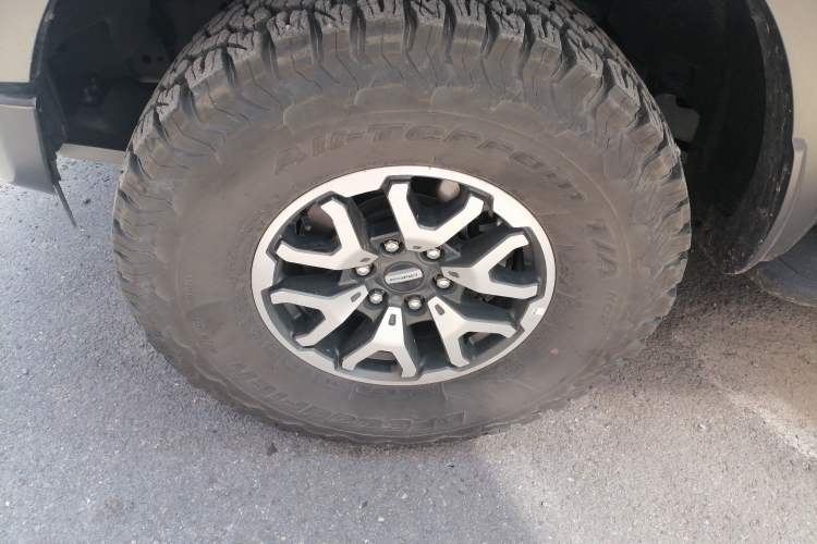 Used Ford F-150 Raptor 2023 3.5T Raptor Left Front Wheel Hub