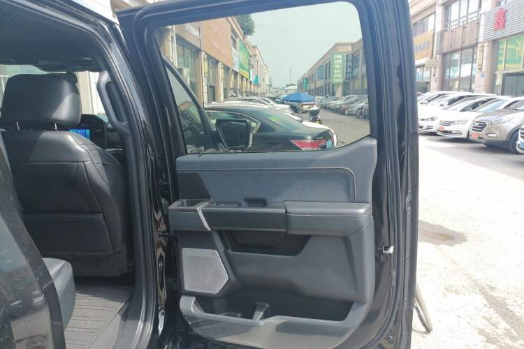 Used Ford F-150 Raptor 2023 3.5T Raptor Right Rear Door Interior