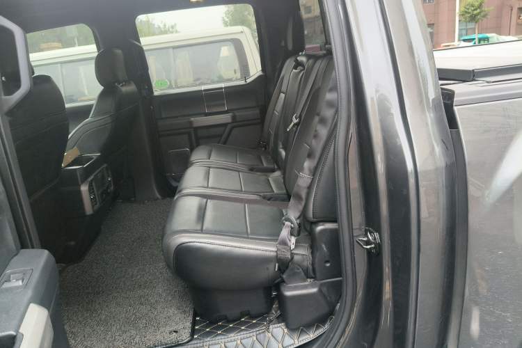 Used Ford F-150 Raptor 2019 3.5T Raptor Performance Enhanced Edition Interior 4