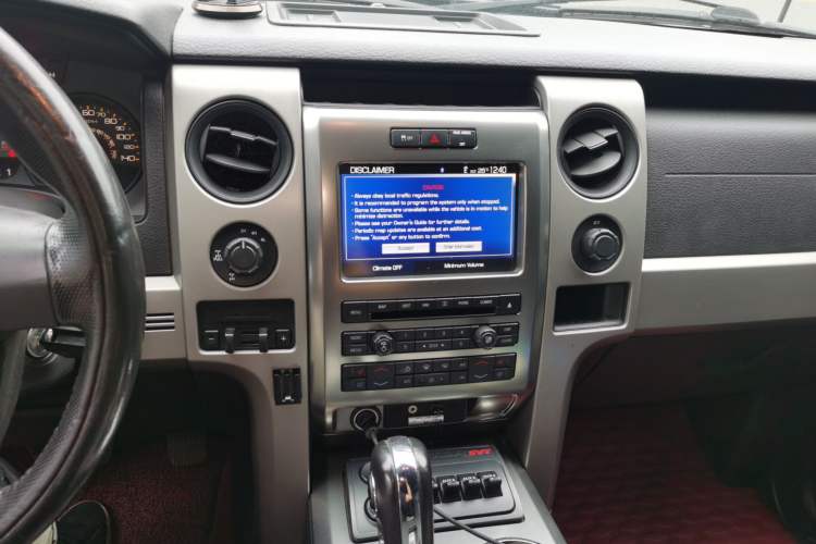 Used Ford F-150 Raptor 2011 6.2L SVT Raptor SuperCrew Audio And AC Panel