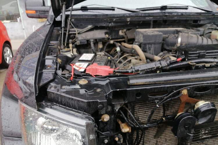 Used Ford F-150 Raptor 2011 6.2L SVT Raptor SuperCrew Engine Bay Right