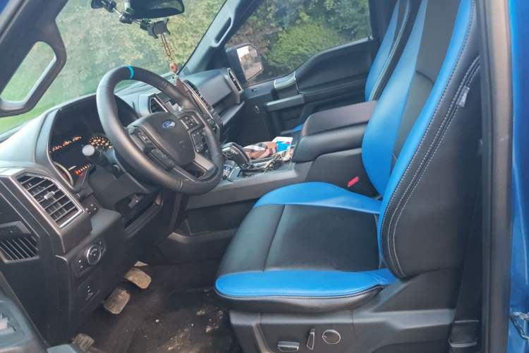 Used Ford F-150 Raptor 2011 6.2L SVT Raptor SuperCab Left Front Seat