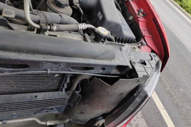 Used Ford F-150 Raptor 2011 6.2L SVT Raptor SuperCrew Engine Bay Left