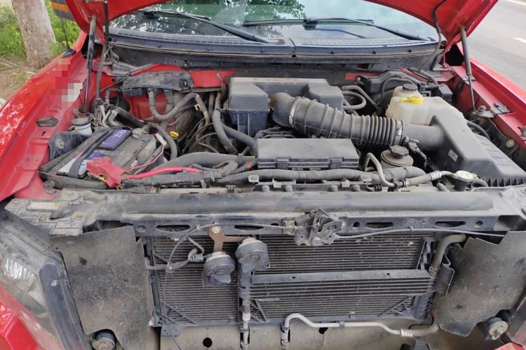 Used Ford F-150 Raptor 2011 6.2L SVT Raptor SuperCrew Engine Bay