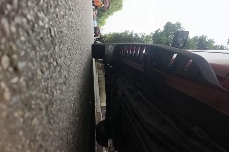 Used Ford F-150 Raptor  Chassis Rear Left