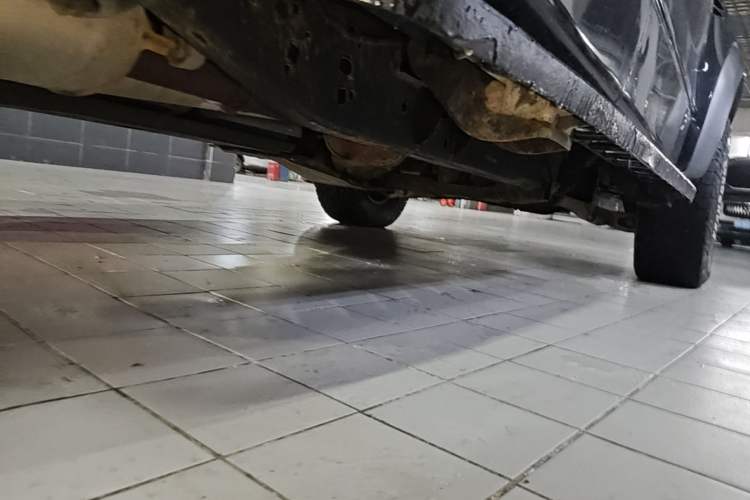 Used Ford F-150 Raptor  Chassis Rear Right