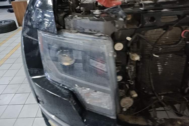 Used Ford F-150 Raptor  Right Front Headlight