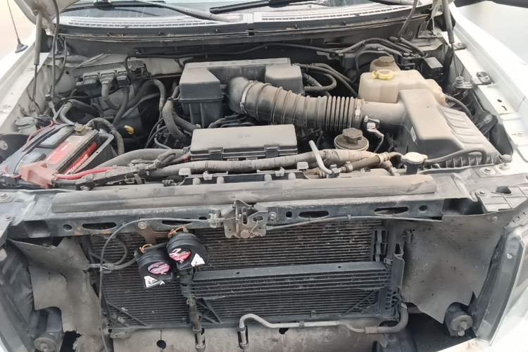 Used Ford F-150 Raptor  Engine Bay