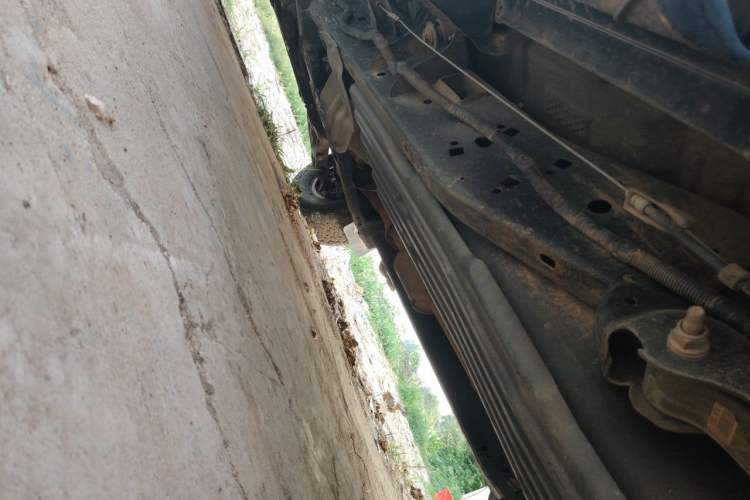 Used Ford F-150 Raptor 2014 6.2L U.S. Version Chassis Rear Left