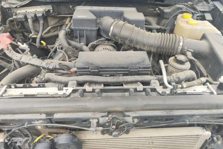 Used Ford F-150 Raptor  Engine Bay