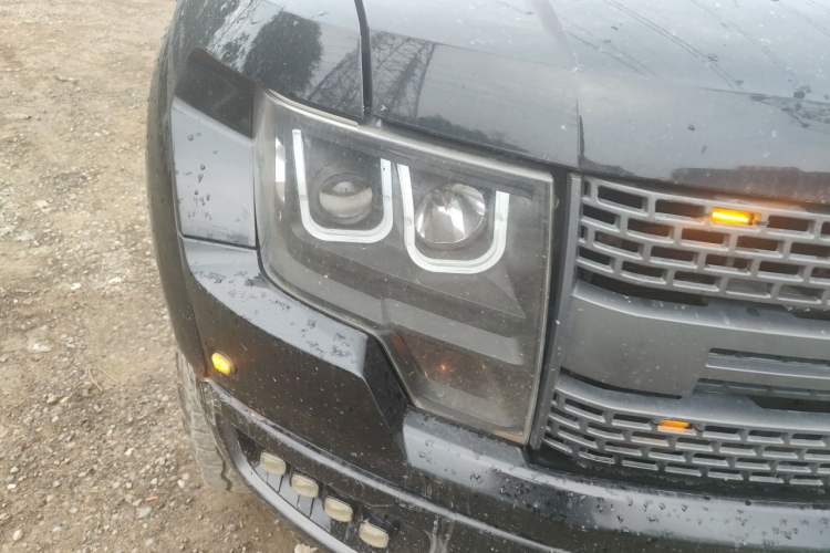 Used Ford F-150 Raptor  Right Front Headlight