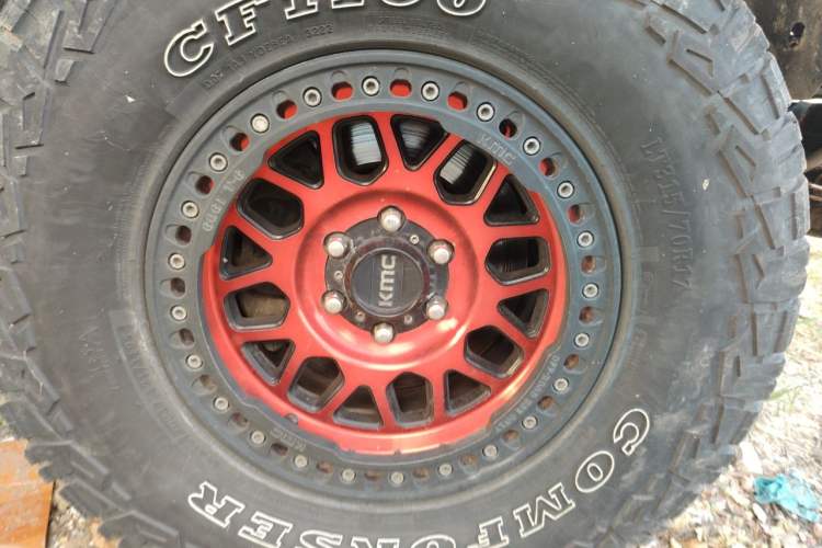 Used Ford F-150 Raptor 2014 6.2L U.S. Version Right Front Wheel Hub
