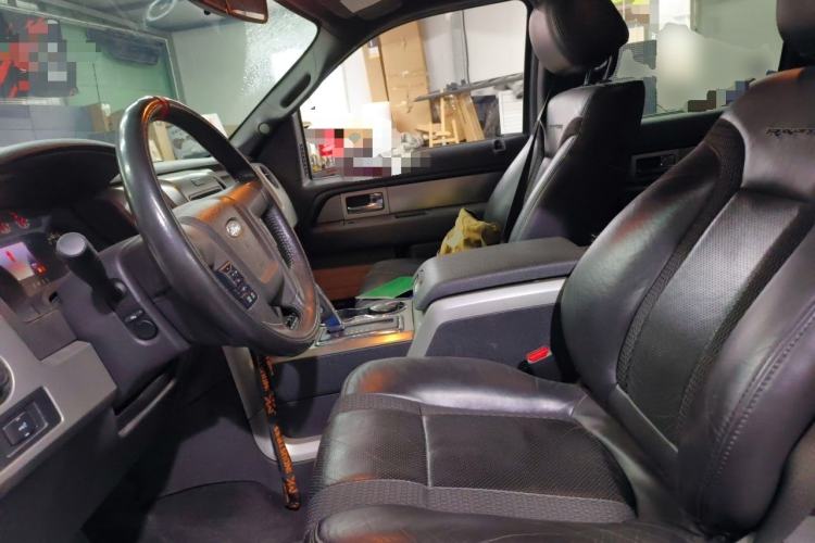 Used Ford F-150 Raptor 2014 6.2L U.S. Version Left Front Seat