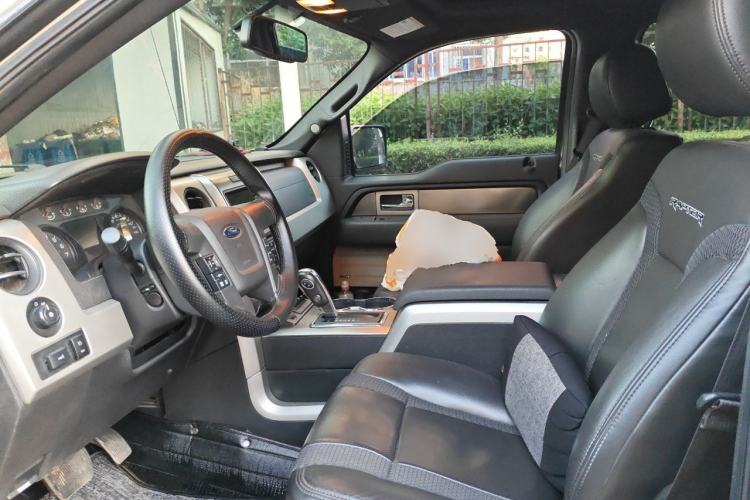 Used Ford F-150 Raptor  Left Front Seat