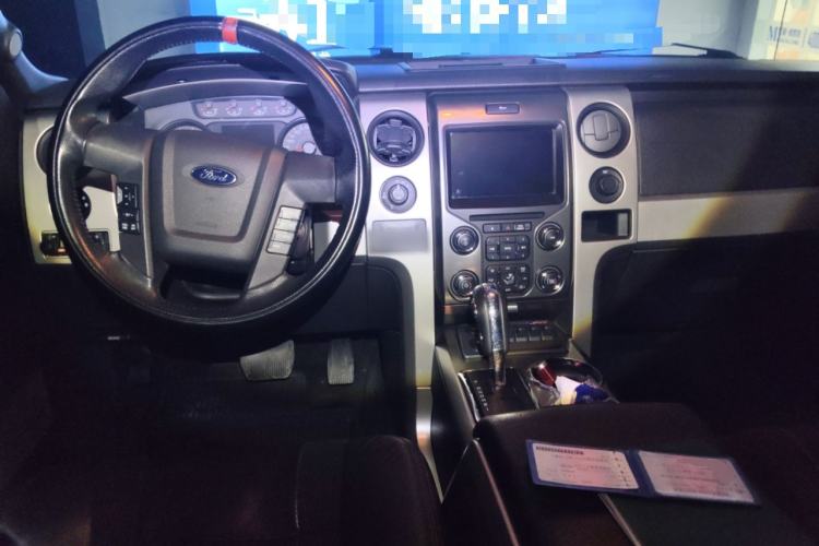Used Ford F-150 Raptor 2014 6.2L U.S. Version Center Console
