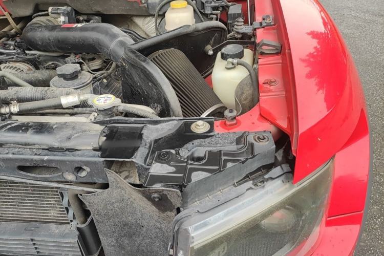 Used Ford F-150 Raptor 2014 6.2L U.S. Version Engine Bay Left