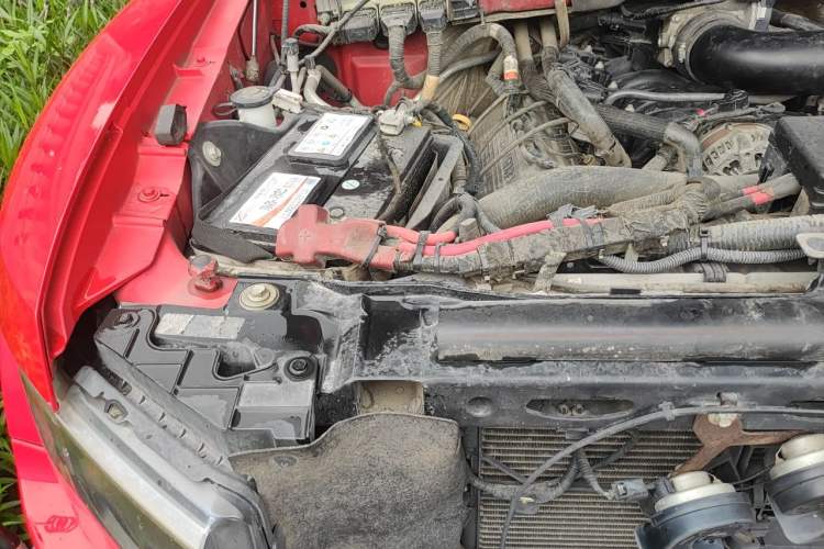 Used Ford F-150 Raptor 2014 6.2L U.S. Version Engine Bay Right