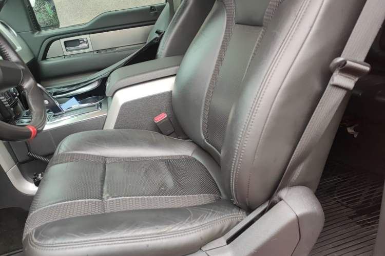 Used Ford F-150 Raptor 2014 6.2L U.S. Version Left Front Seat