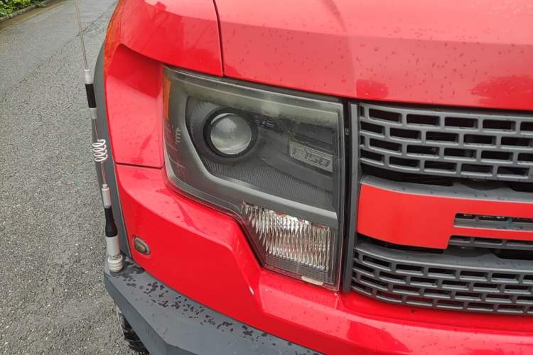 Used Ford F-150 Raptor 2014 6.2L U.S. Version Right Front Headlight