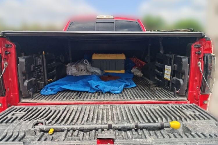 Used Ford F-150 Raptor 2014 6.2L U.S. Version Trunk