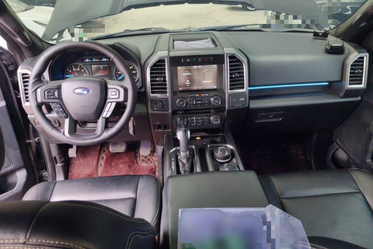 Used Ford F-150 Raptor  Center Console