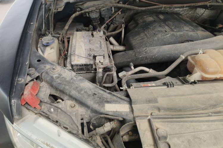 Used Ford F-150 Raptor  Engine Bay Right