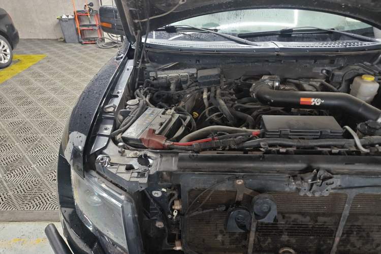 Used Ford F-150 Raptor  Engine Bay Right