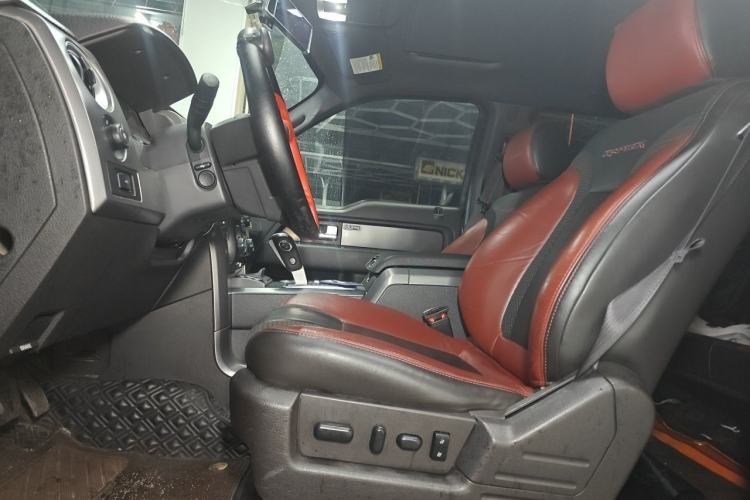 Used Ford F-150 Raptor  Left Front Seat