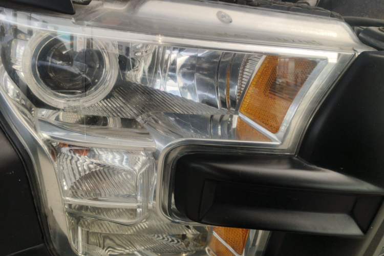 Used Ford F-150 Raptor  Right Front Headlight