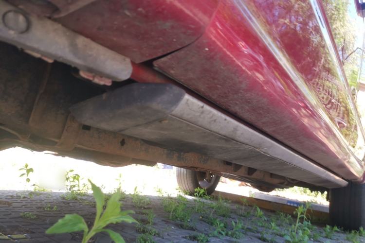 Used Ford F-150 Raptor  Chassis Front Left