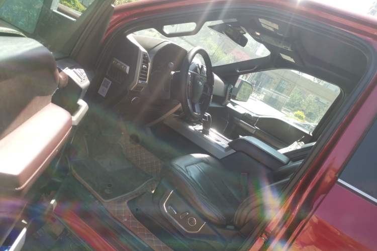 Used Ford F-150 Raptor  Driver Seat