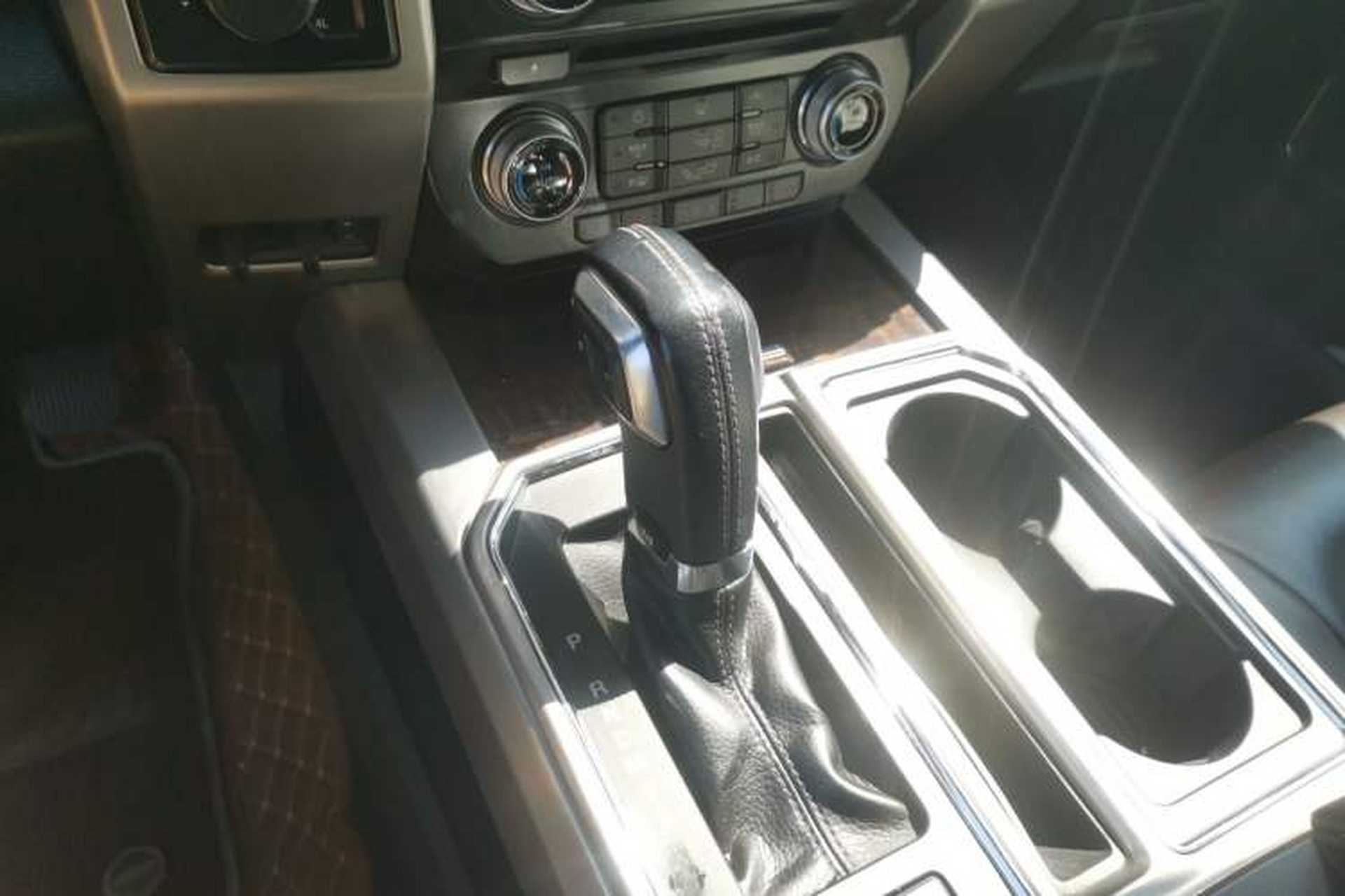 Used Ford F-150 Raptor  Gear Lever
