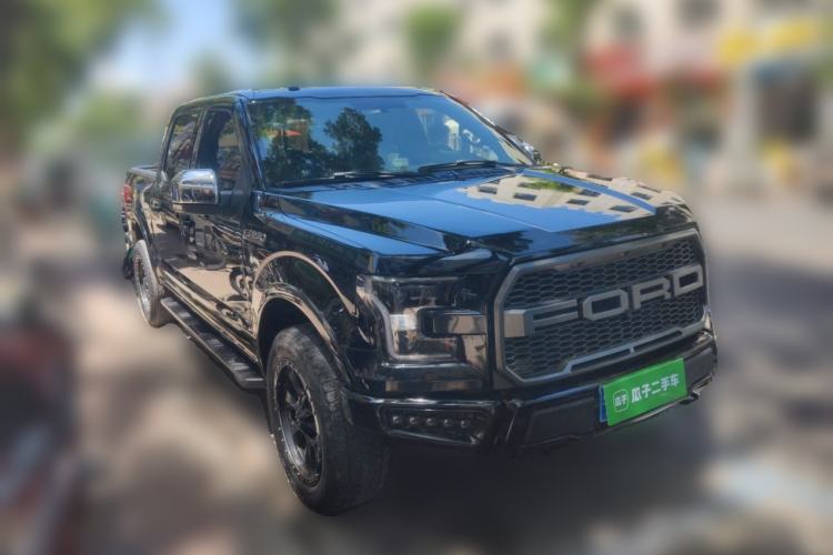 Used Ford F-150 Raptor  Front Right 45 Deg
