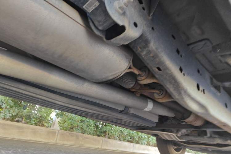 Used Ford F-150 Raptor  Chassis Rear Right