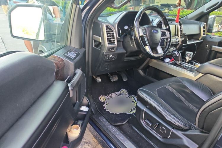 Used Ford F-150 Raptor  Driver Seat