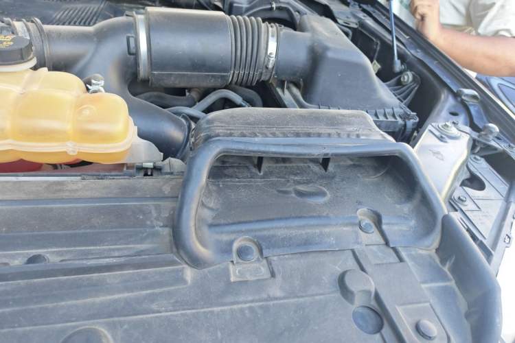 Used Ford F-150 Raptor  Engine Bay Left