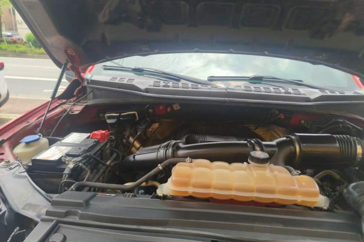 Used Ford F-150 Raptor  Engine Bay Right
