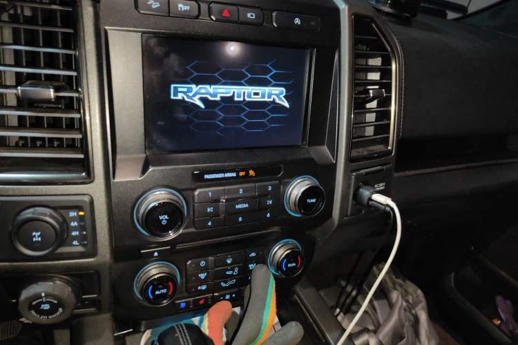 Used Ford F-150 Raptor 2017 3.5T Raptor Performance Enhanced Edition Audio And AC Panel