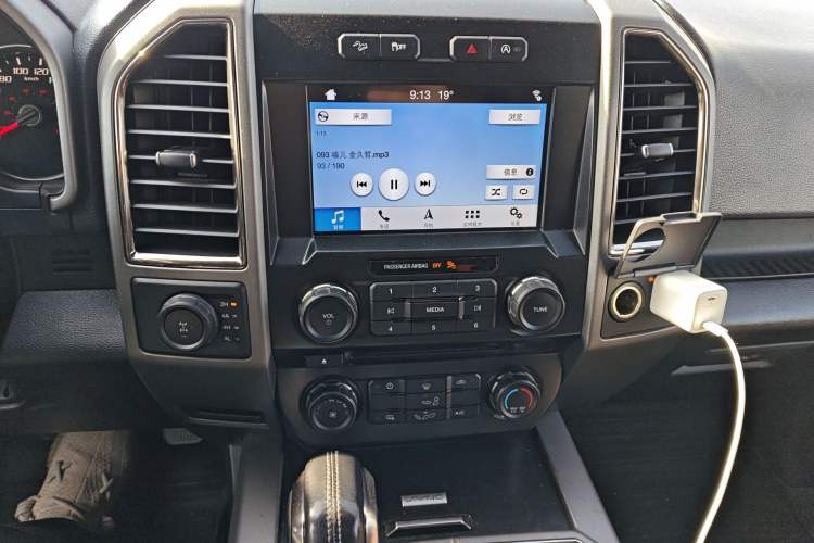 Used Ford F-150 Raptor 2017 3.5T Raptor Performance Edition Audio And AC Panel
