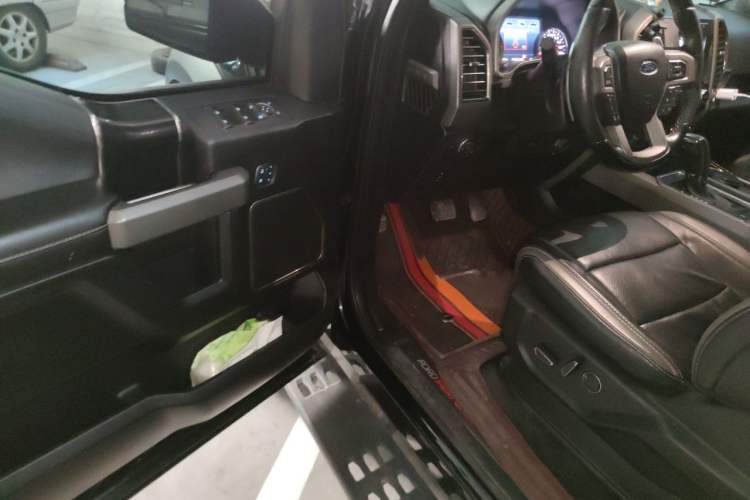 Used Ford F-150 Raptor 2017 3.5T Raptor Performance Enhanced Edition Driver Seat