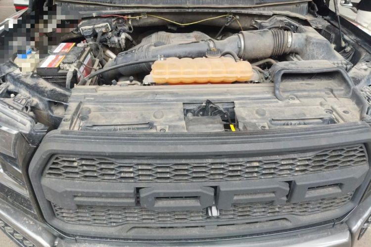 Used Ford F-150 Raptor 2017 3.5T Raptor Performance Enhanced Edition Engine Bay