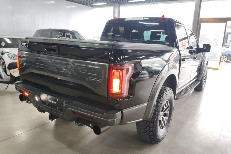 Used Ford F-150 Raptor 2017 3.5T Raptor Performance Enhanced Edition Exterior 5