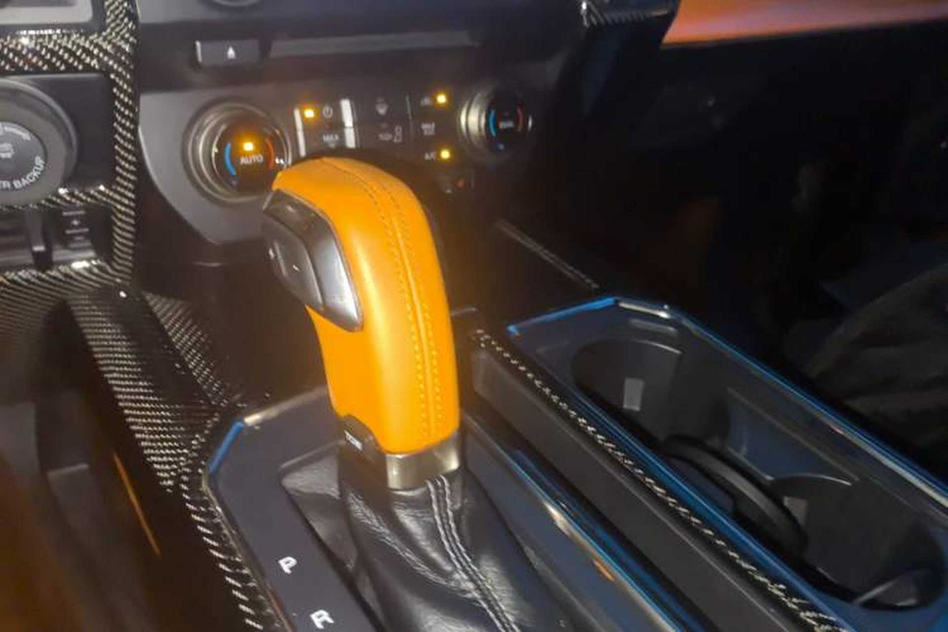 Used Ford F-150 Raptor 2017 3.5T Raptor Performance Enhanced Edition Gear Lever