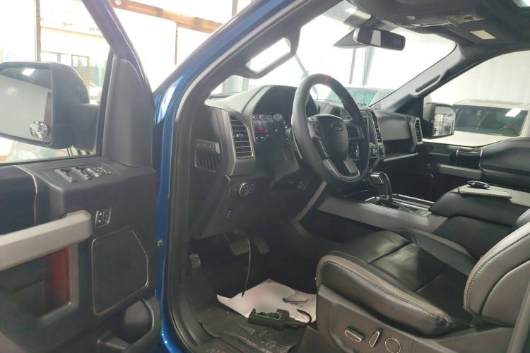Used Ford F-150 Raptor 2017 3.5T Raptor Performance Enhanced Edition Interior 3
