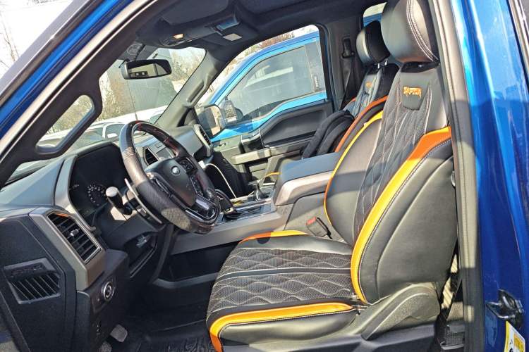 Used Ford F-150 Raptor 2017 3.5T Raptor Performance Edition Left Front Seat