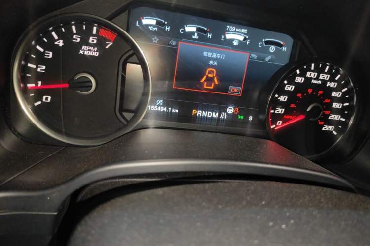 Used Ford F-150 Raptor 2017 3.5T Raptor Performance Enhanced Edition Odometer Close Up
